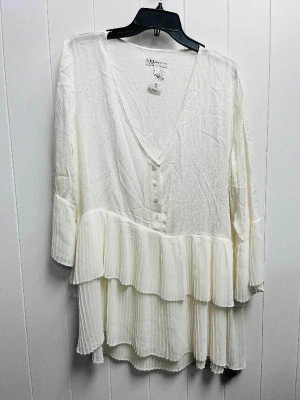 Cream Top Long Sleeve Neiman Marcus, Size S