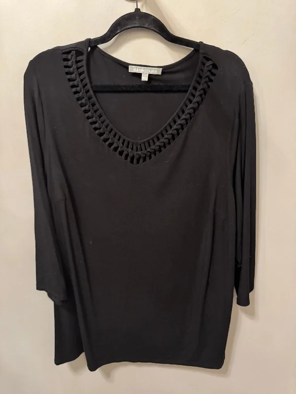 Top 3/4 Sleeve By Daniel Rainn In Black, Size: 1x