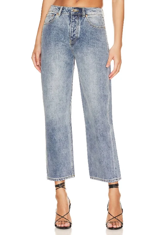 Davis Jean In Light Wash Denim