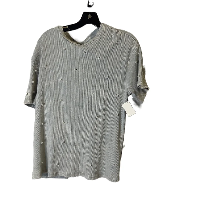 Top Short Sleeve By Shein In Grey, Size: M