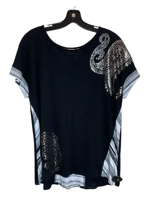 Top Short Sleeve By Zenergy By Chicos In Black, Size: L